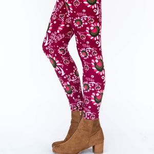 2 for $10  Agnes and Dora Leggings "Paisley Pop"